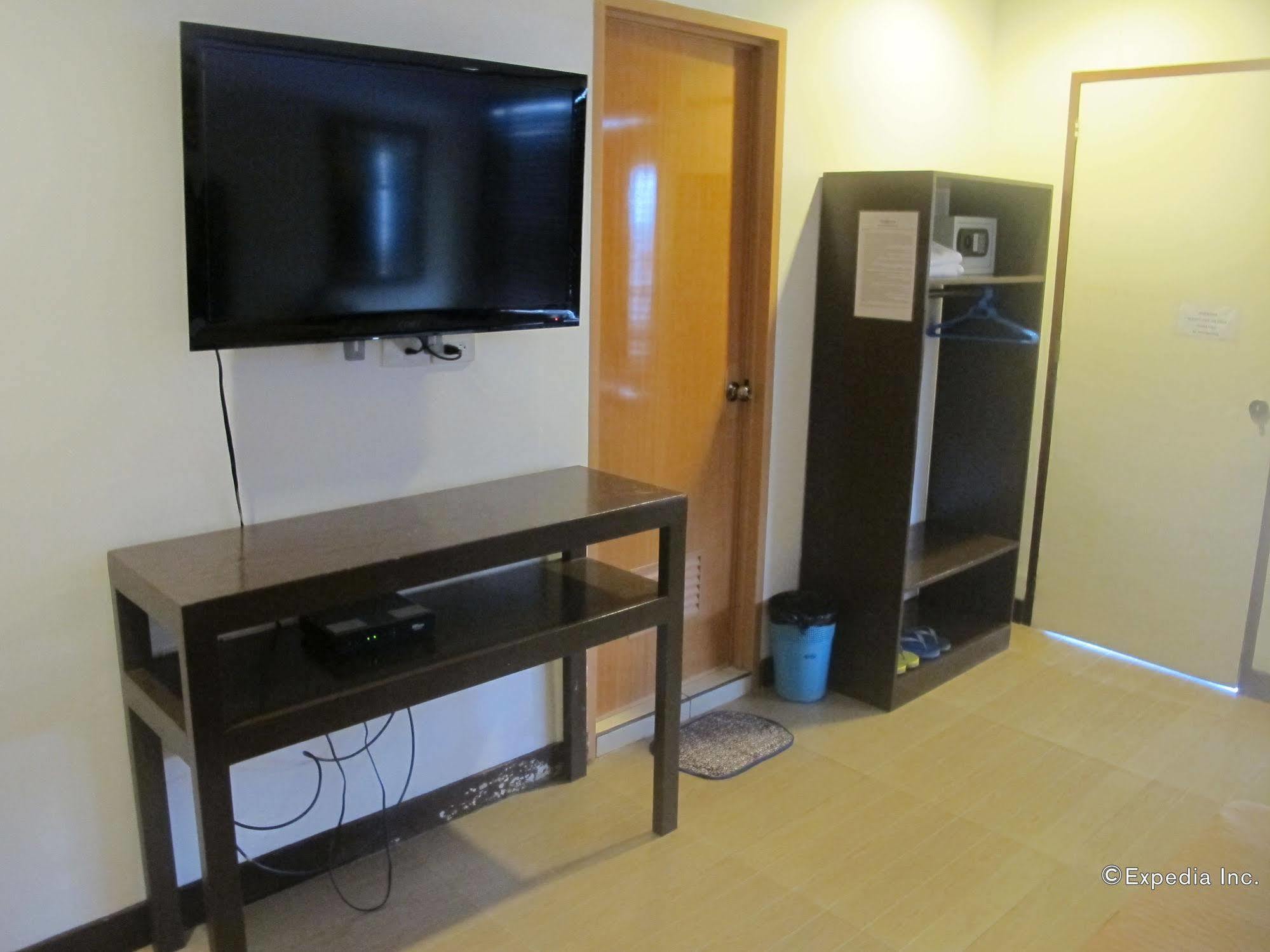 Bluefins Resort Lapu-Lapu City Exteriér fotografie