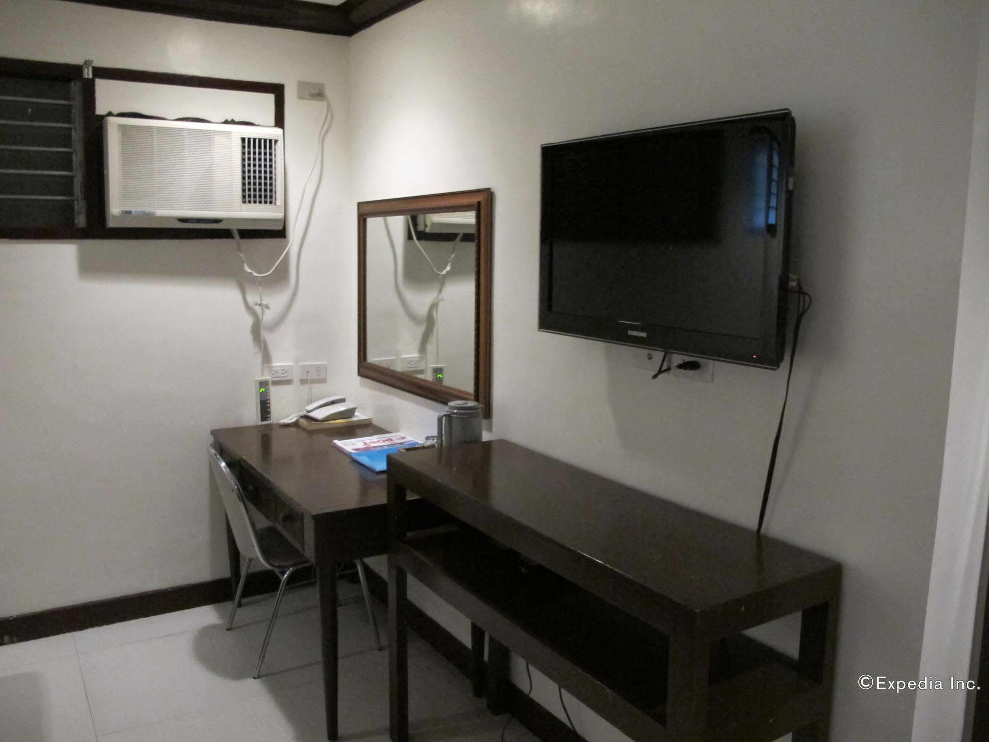 Bluefins Resort Lapu-Lapu City Exteriér fotografie