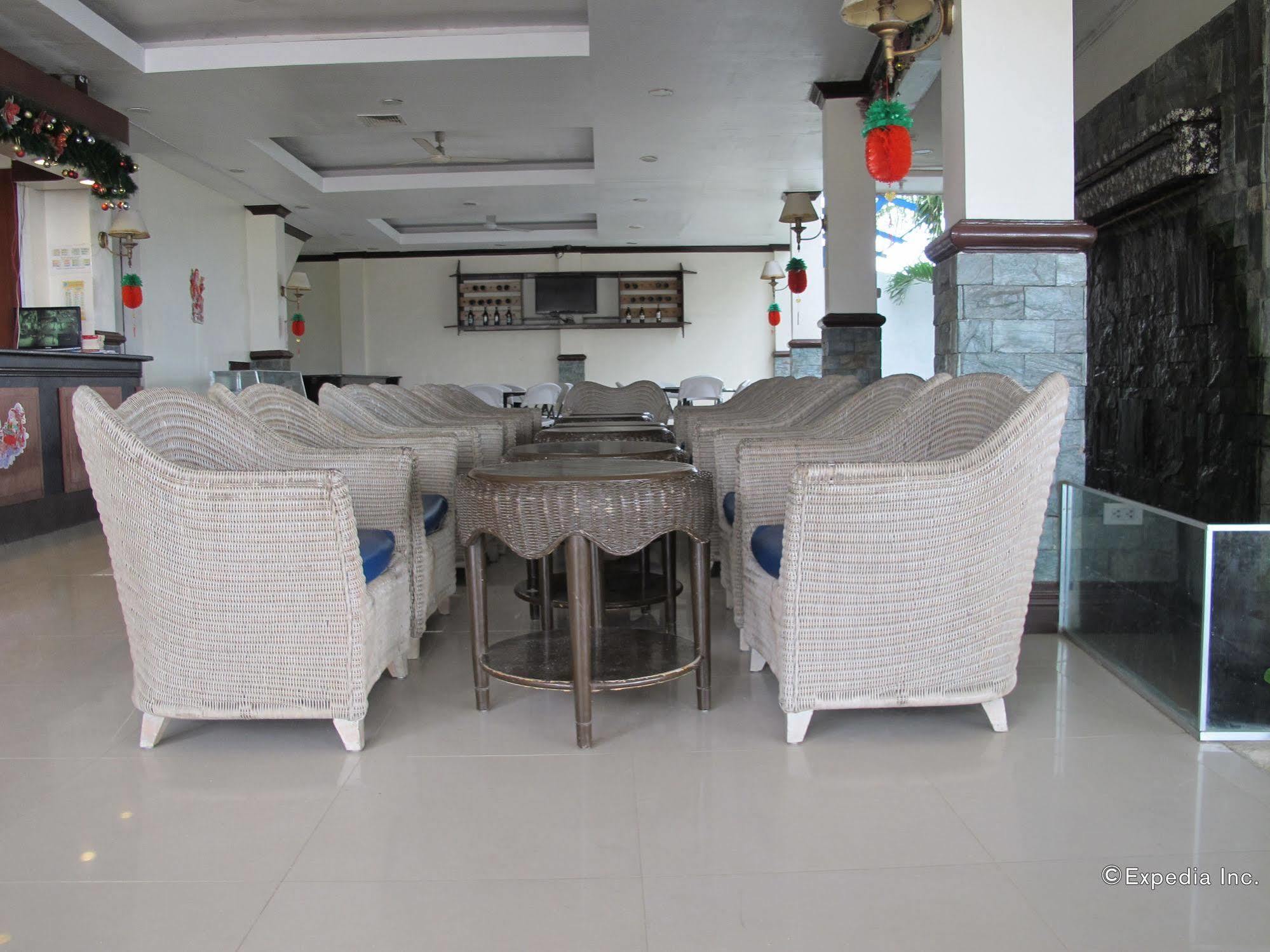 Bluefins Resort Lapu-Lapu City Exteriér fotografie