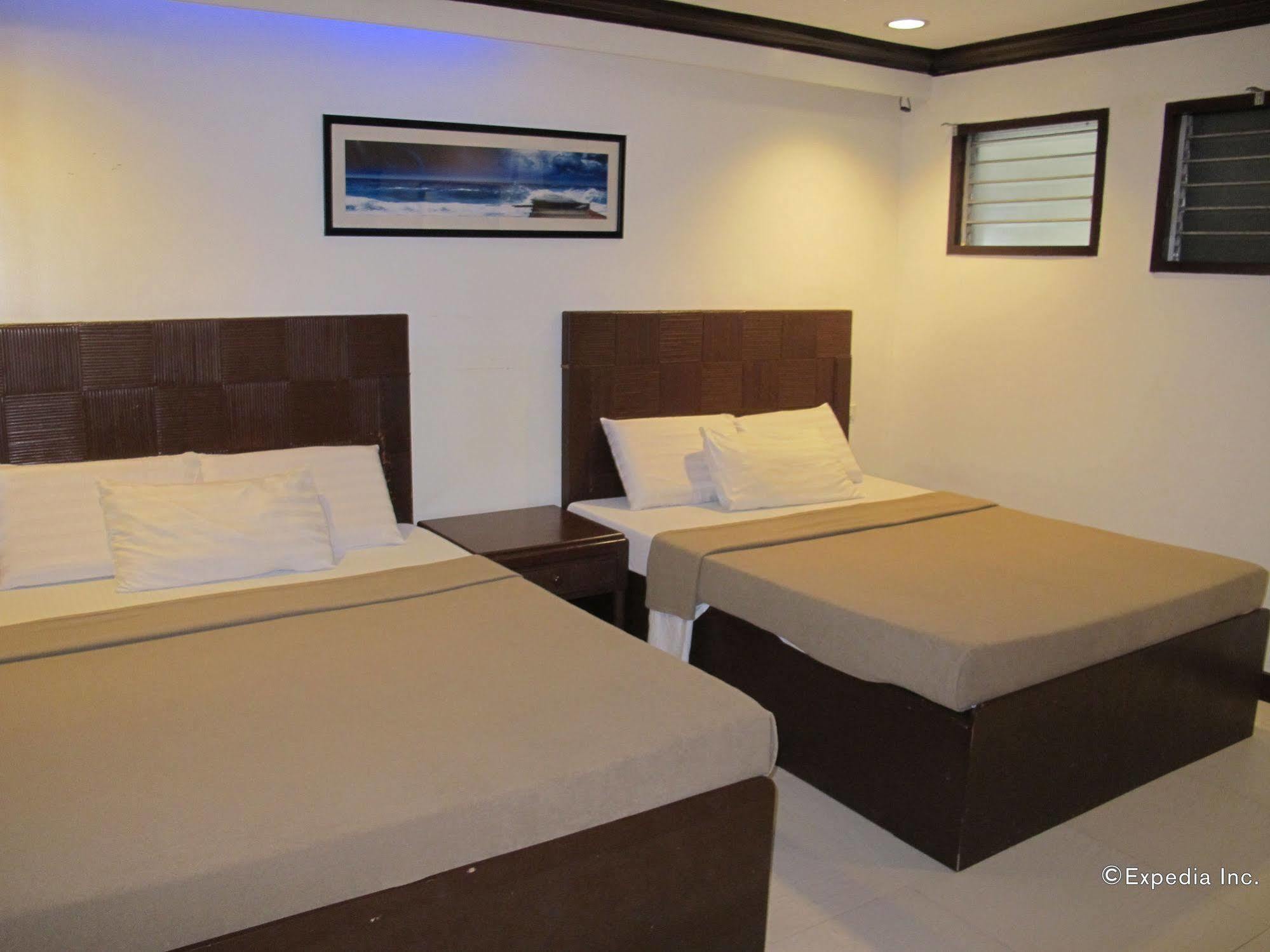 Bluefins Resort Lapu-Lapu City Exteriér fotografie