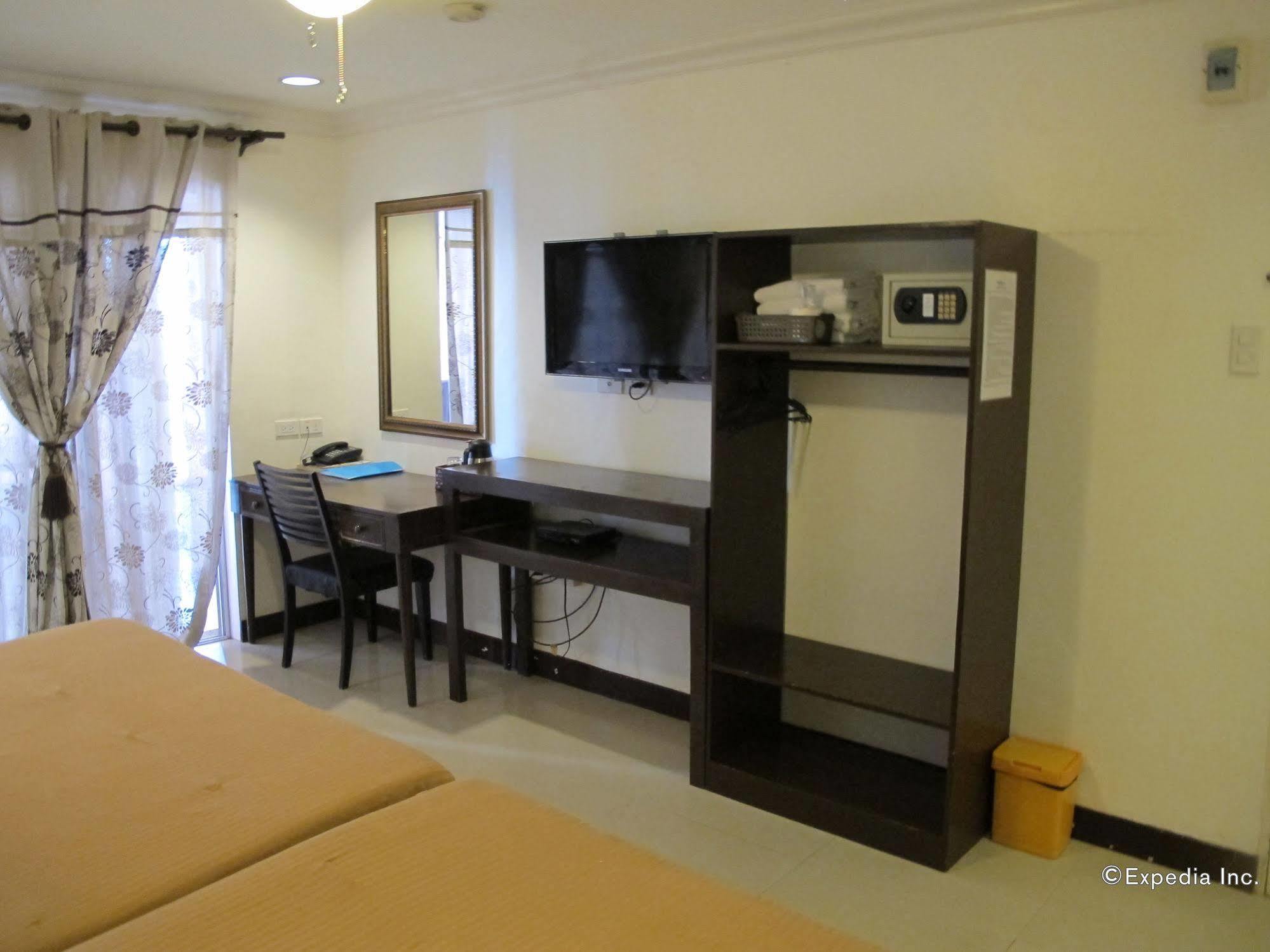 Bluefins Resort Lapu-Lapu City Exteriér fotografie